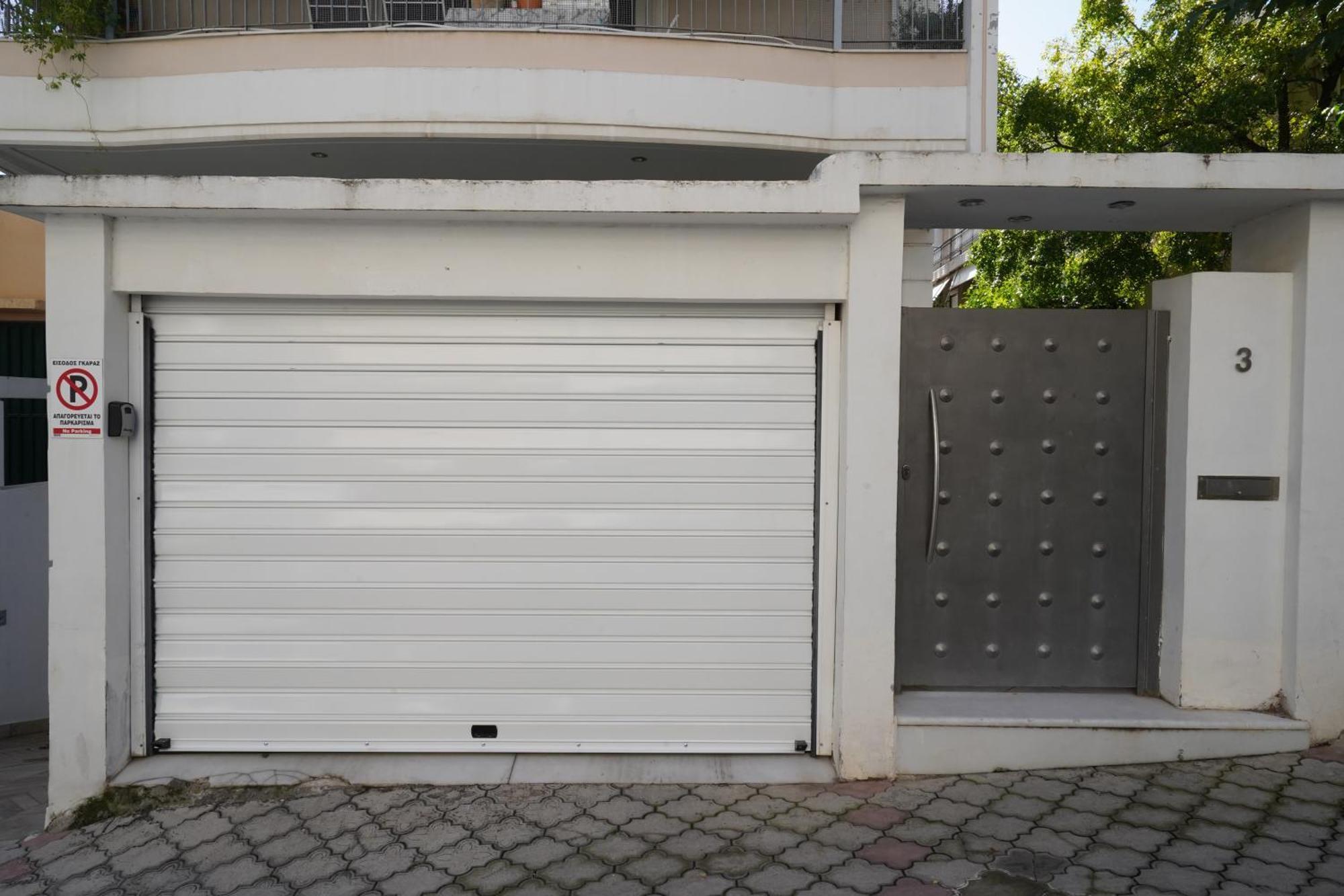 Garden Apartment Next To The Mall -Private Parking Atene Esterno foto